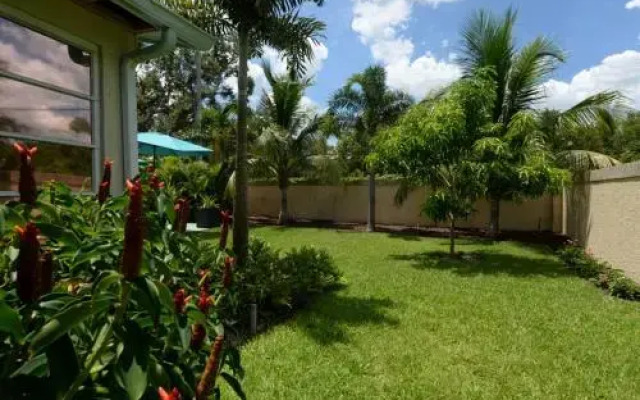 The Tranquility Palms Inn