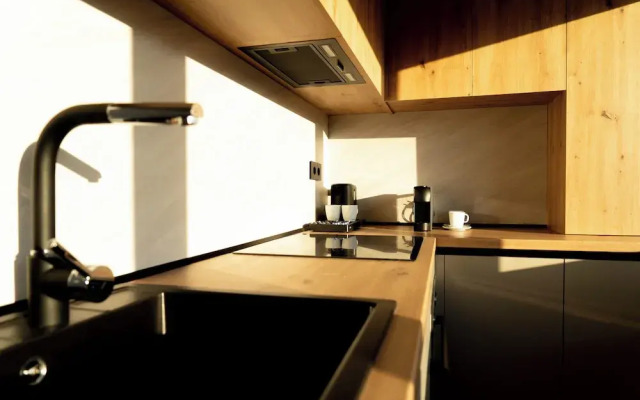 Bloom Downtown Suites