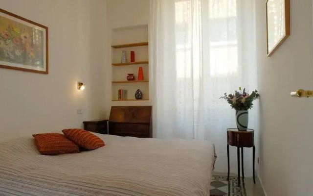 Rome Accommodation Porta Portese Apartment