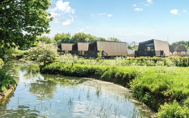 Celestial Skylight - Billing Aquadrome