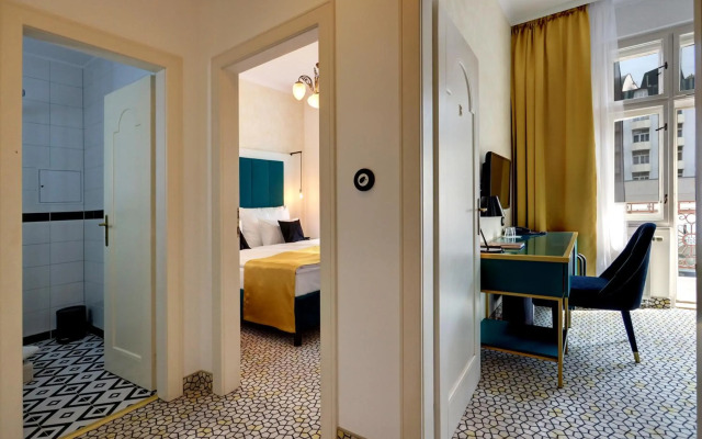 Art Deco WOLKER by ASTORIA Hotel & Medical Spa