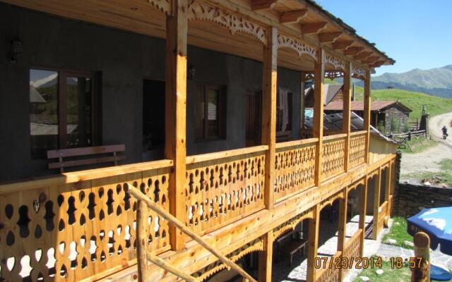 Guesthouse Lasharai