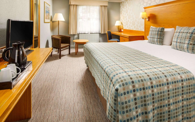 Mercure Bristol North The Grange Hotel