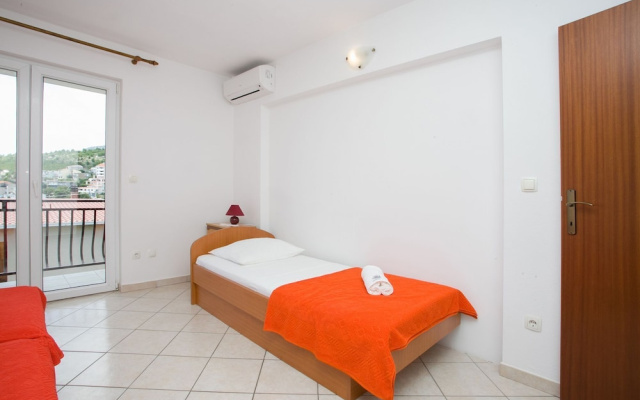 Apartments Petar