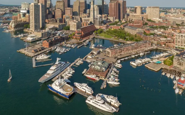 Boston Yacht Haven Inn & Marina
