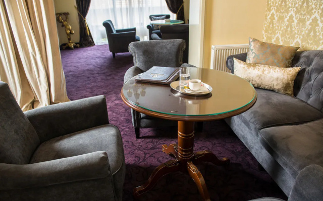 Отель Savoy