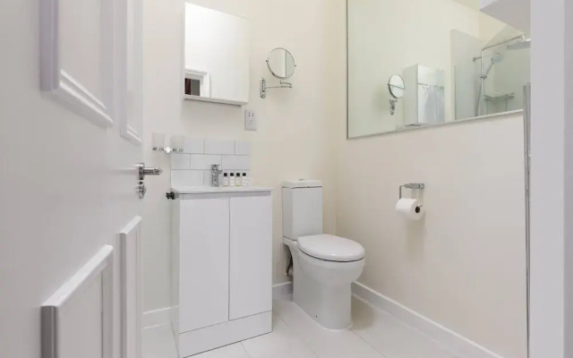 Codrington Mews III by Onefinestay