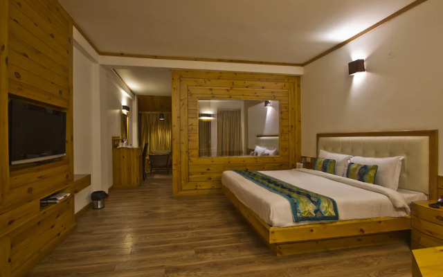 The Whispering Inn Resort & Bar Old Manali