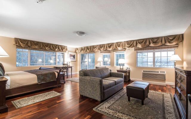 Riverside Hotel, Ascend Hotel Collection