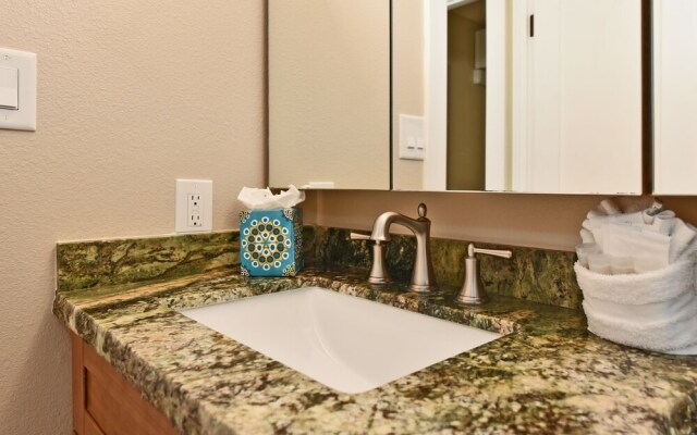 Pacific Shores B102 by RedAwning