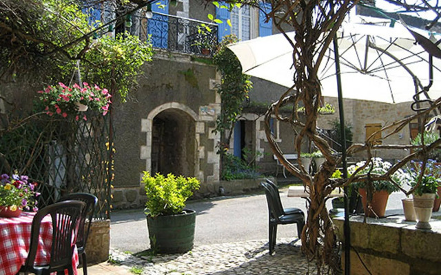 Hostellerie De Goujounac