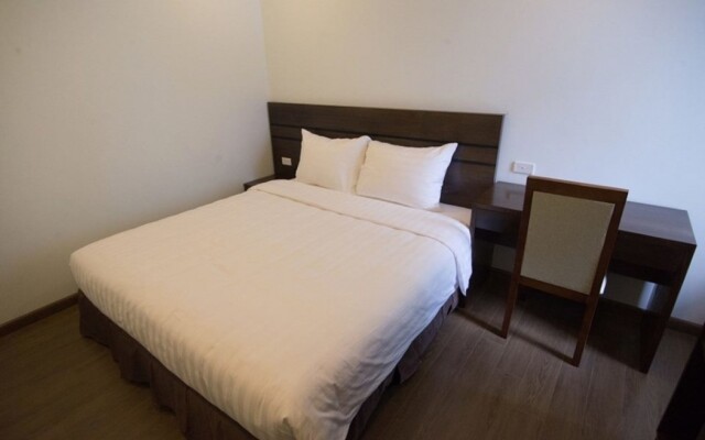 Poonsa Duy Tan Hotel & Serviced Apartment