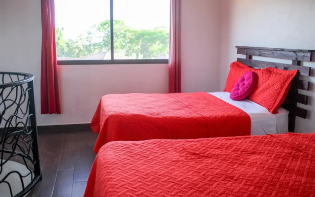 Country Hills Las Lajas