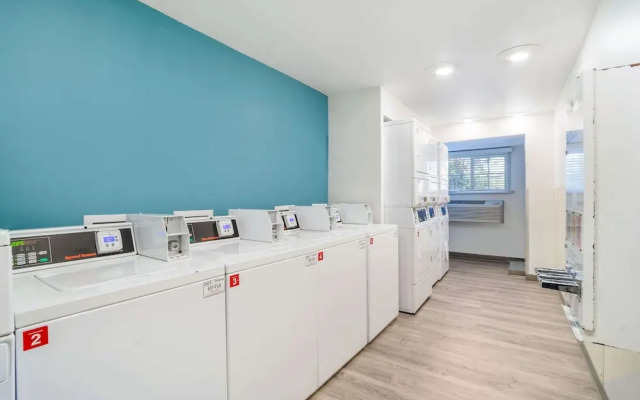 Value Place North Charleston (Leeds)