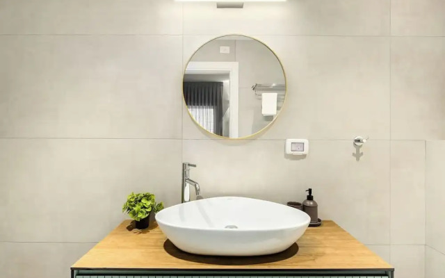 Netanya Beach Pool Studio by Sea N' Rent