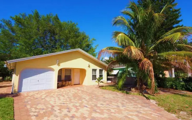 Banyan Beach House
