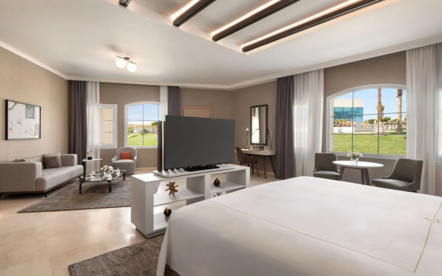 Отель Pickalbatros Luxury Suites Sharm El Sheikh