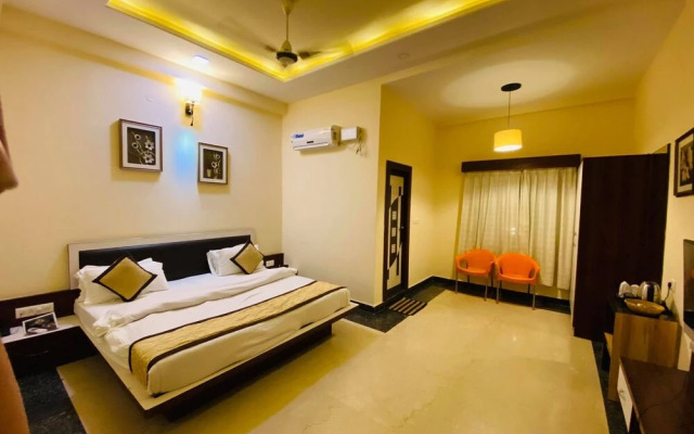 Hotel Kumkum Palace