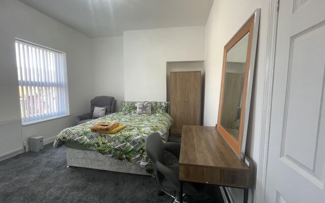 Great House 10mins to Manchester City Centre