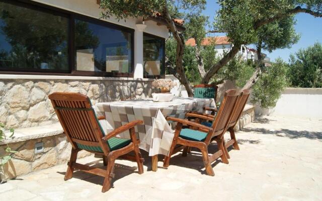 Apartmani Braco Caratan