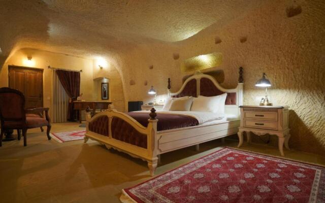 Maya Cave Hotel