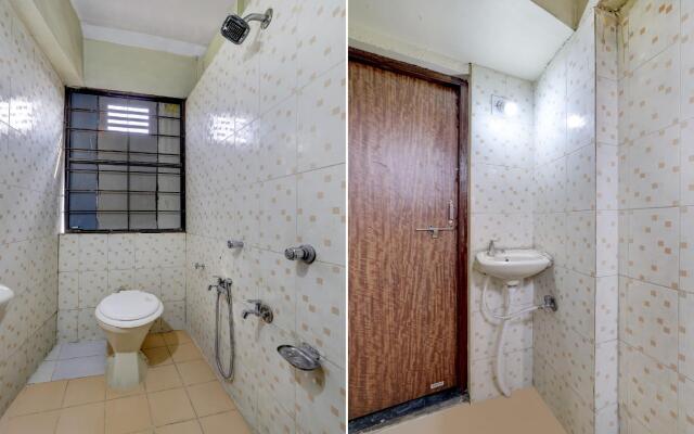OYO 71131 Hotel Shree Anjani
