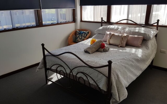 Dunelm House Bed and Breakfast