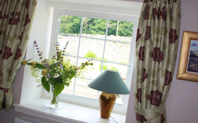 Baldiesburn Bed & Breakfast