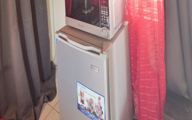 876 JA Oasis by Kingston Airport