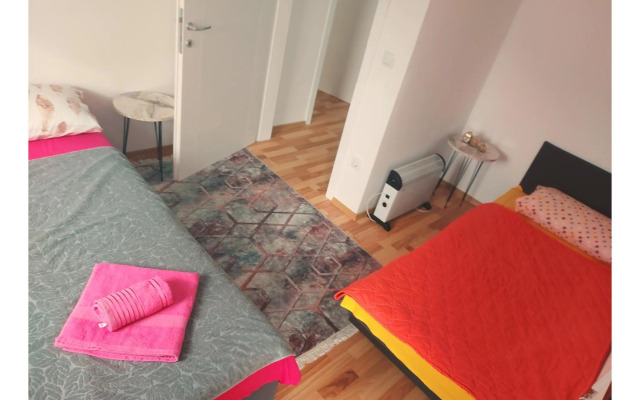 APARTMENT ANA v-Peshtani