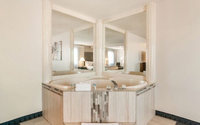 American Inn Suites Detroit Metro Airport