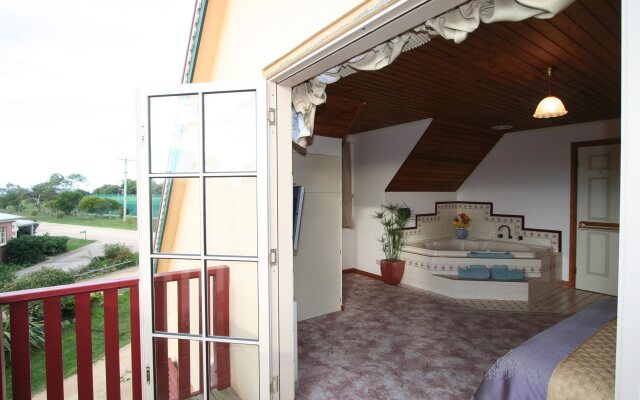 Swansea Cottages & Lodge Suites