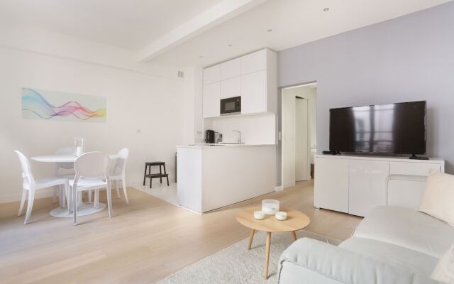 Sublime et neuf appartement FBG Saint Honoré (Penthièvre)