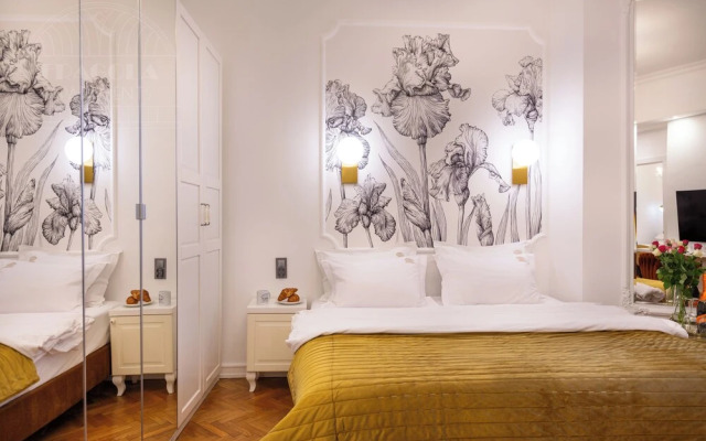 Feniks Fragola Apartments