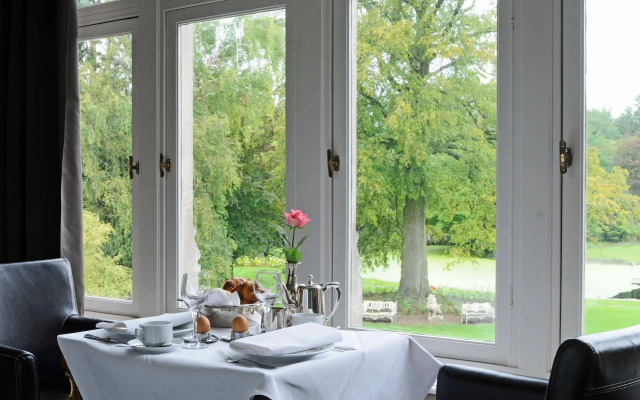 Hotel Lodewijk Van Male