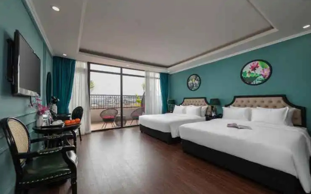 Madelise Palace Hotel  Spa – Guest Rooms – Hanoi