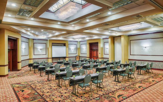 DoubleTree by Hilton Spokane City Center