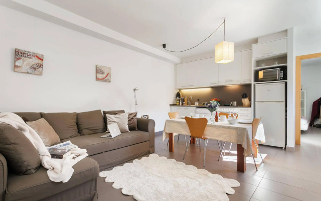 Apartamentos Cornellalux