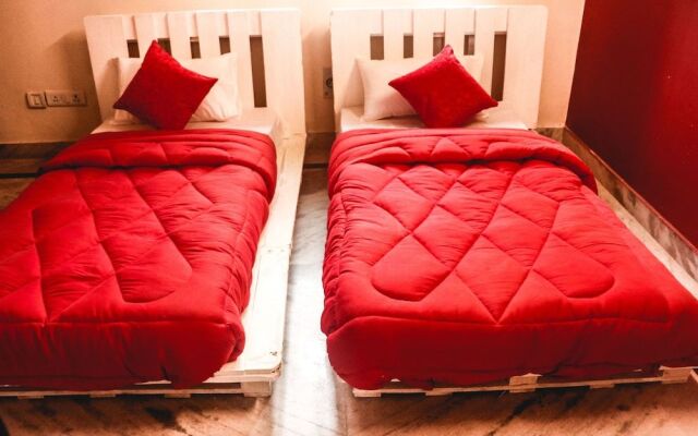 Capsule Den Farmstay