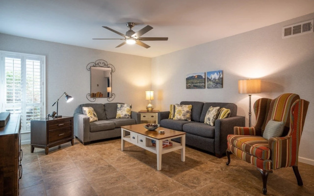 Scottsdale Miller 2 Bedroom Condo by RedAwning