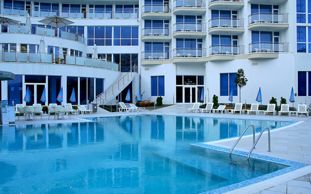 Aqua Azur Hotel