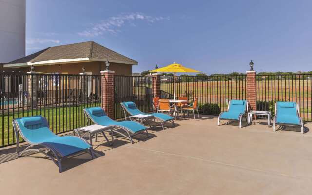 La Quinta Inn & Suites by Wyndham Abilene Mall