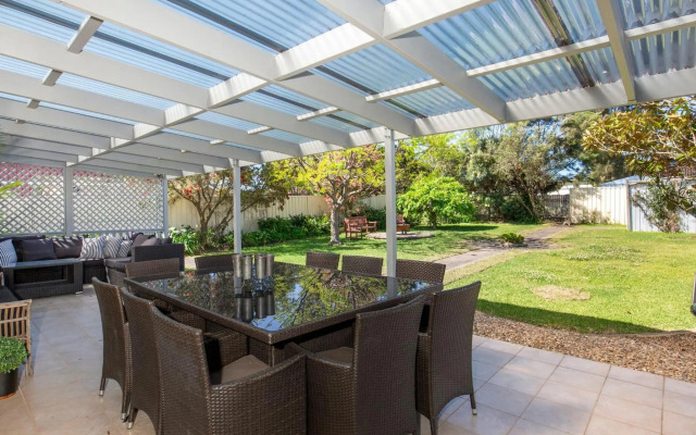 Delamere - Pet Friendly - 5 Mins Walk to Beach