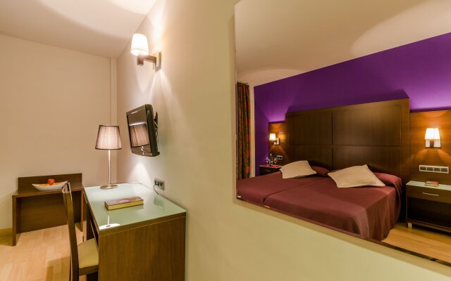 Hotel YIT Conquista de Granada