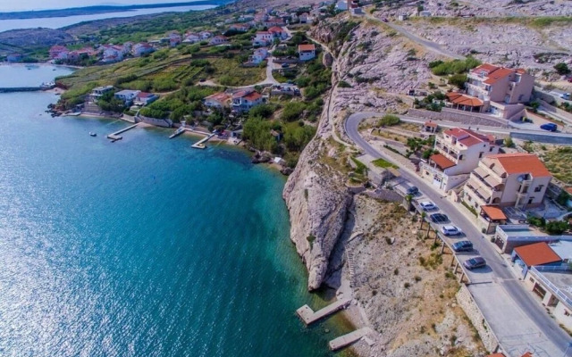 Egidio - 100m From the sea - A7