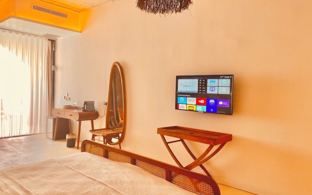 No.908 Sunset Hotel