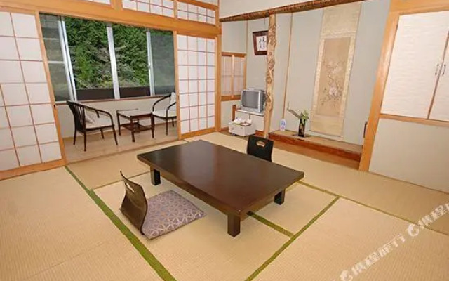 Ryujin Onsen Shimogoten