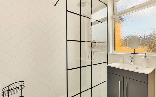 Cherry Tree House - North East Escapes