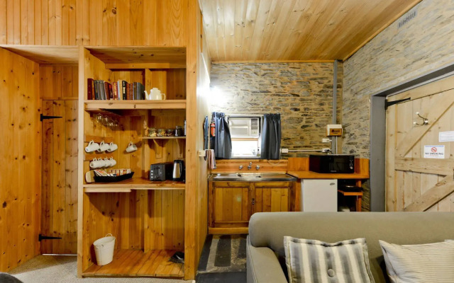 Reillys Wines Heritage Cottages