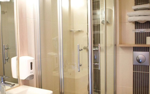 Hôtel Inn Design Rochefort Resto Novo